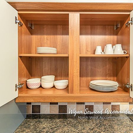 Wigan Serviced Accommodation Екстериор снимка