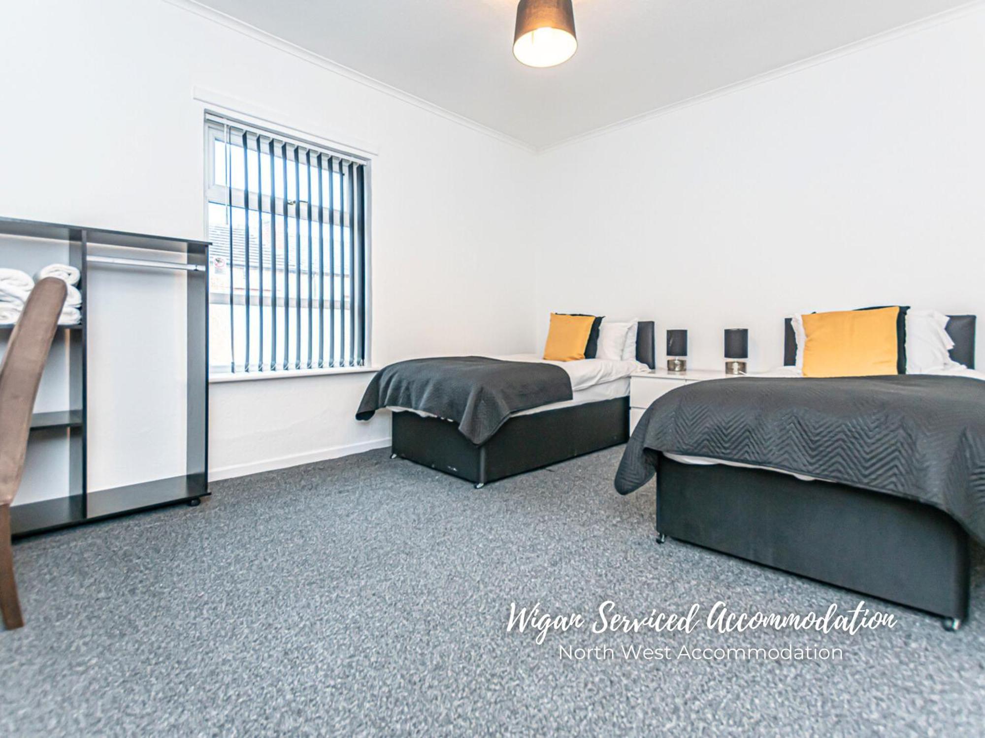 Wigan Serviced Accommodation Екстериор снимка