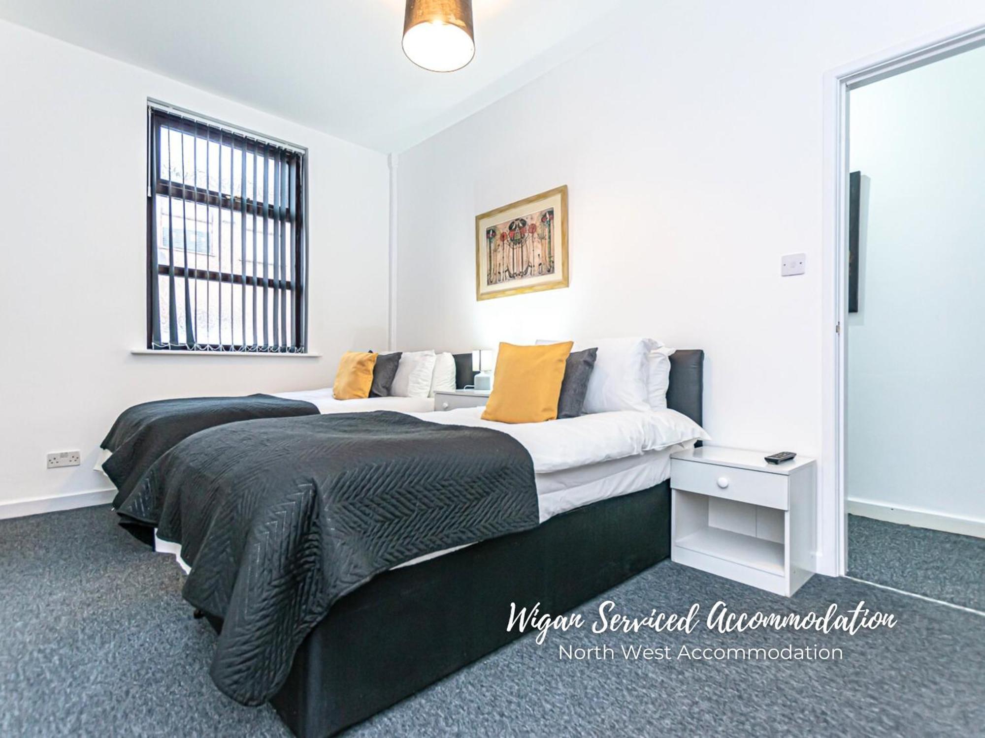 Wigan Serviced Accommodation Екстериор снимка